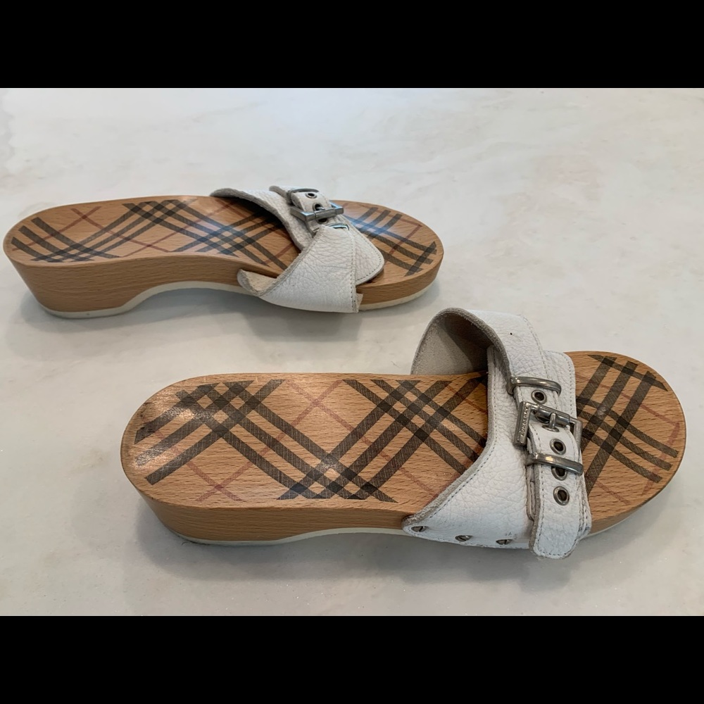 Burberry slides